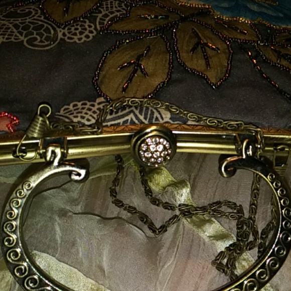 Nice frabic  beaded. bag - Picture 4 of 6